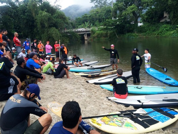 Ricardo Machion Curso Instrutores SUP no mar