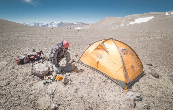 ojos del salado, vulcão incahuasi, montanhismo, trekking