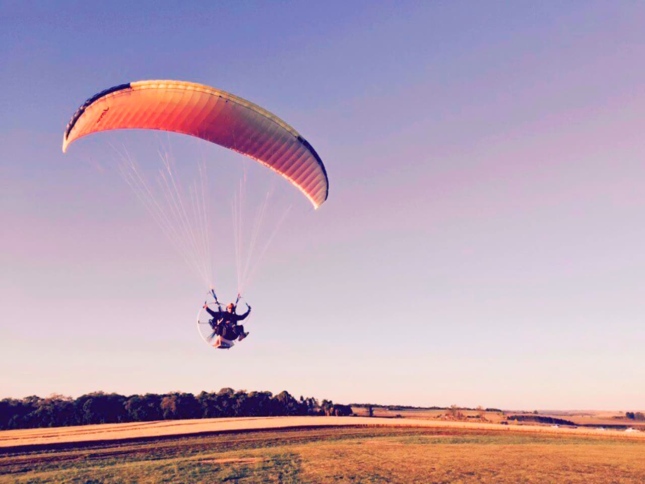 Victor Carvalho e o mundo do Paramotor