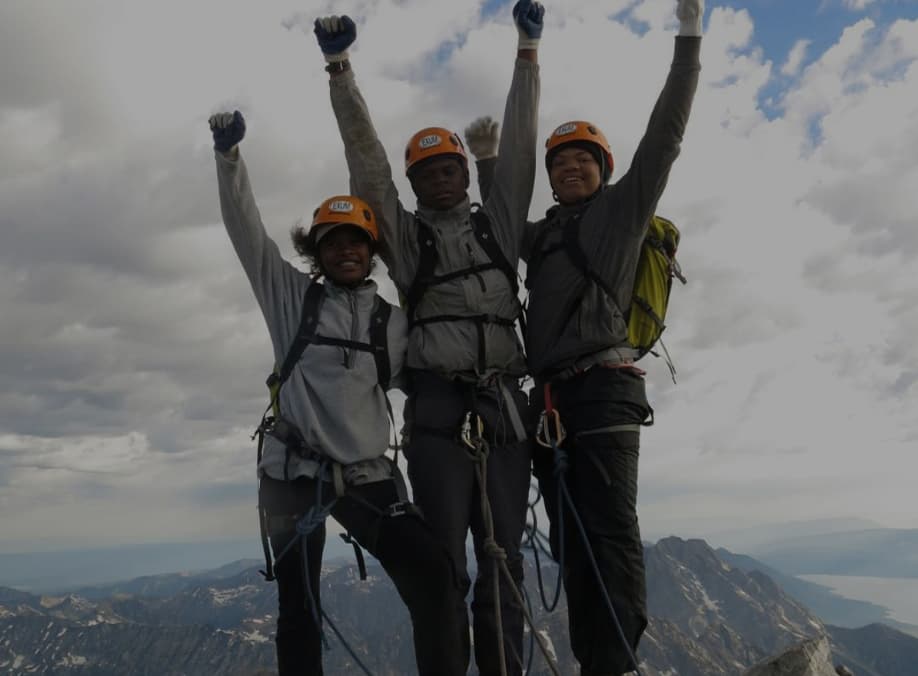 https://www.findmespot.com:443/getmedia/a7e6186e-82d0-4ea6-8ed3-040abe8acf2d/city-kids-wilderness-project-thumbnail.jpg?width=918&height=676&ext=.jpg