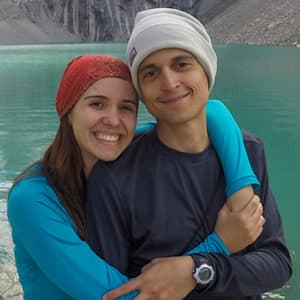 Casal De Mochilão